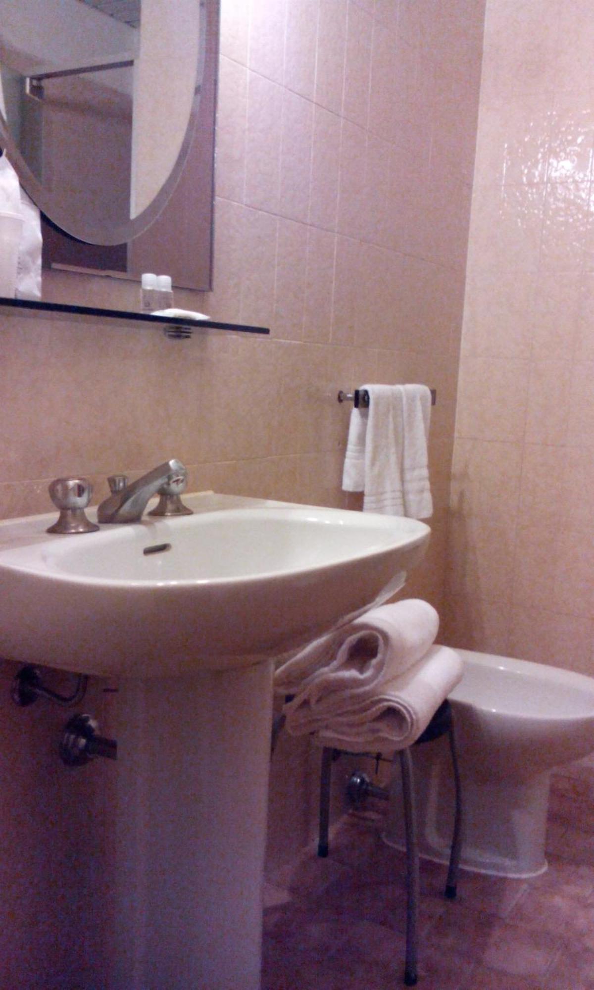 Hotel Motel Ovest Vittuone Стая снимка